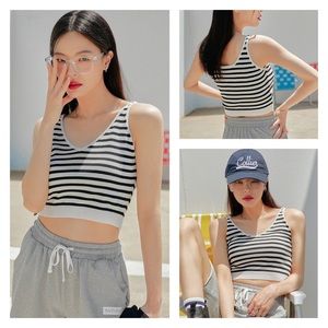SHEIN Daly Striped Cropped Knit Sweater Tank Top XS